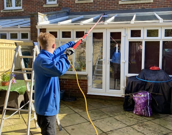 pure-window-cleaning-slaugham